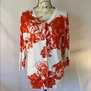 X: Rose Print cardigan Women’s Sz L per measurements. Red/Cream Pearl buttons